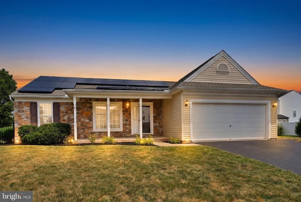 45 THOMAS DRIVE , YORK, PA 17404