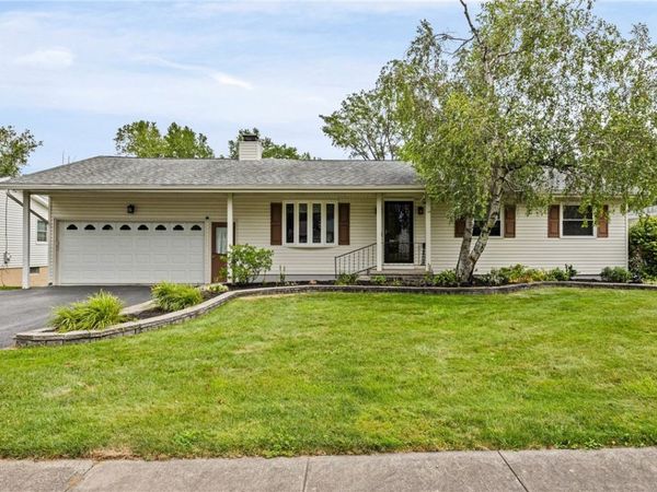 24 Noel Drive , Rochester, NY 14606