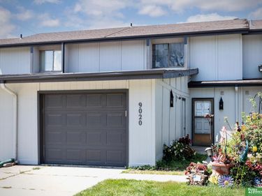9020 Gary Circle, Omaha, NE 68138