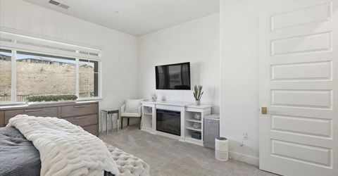 3260 Parkland Ct, Folsom, CA 95630 Photo