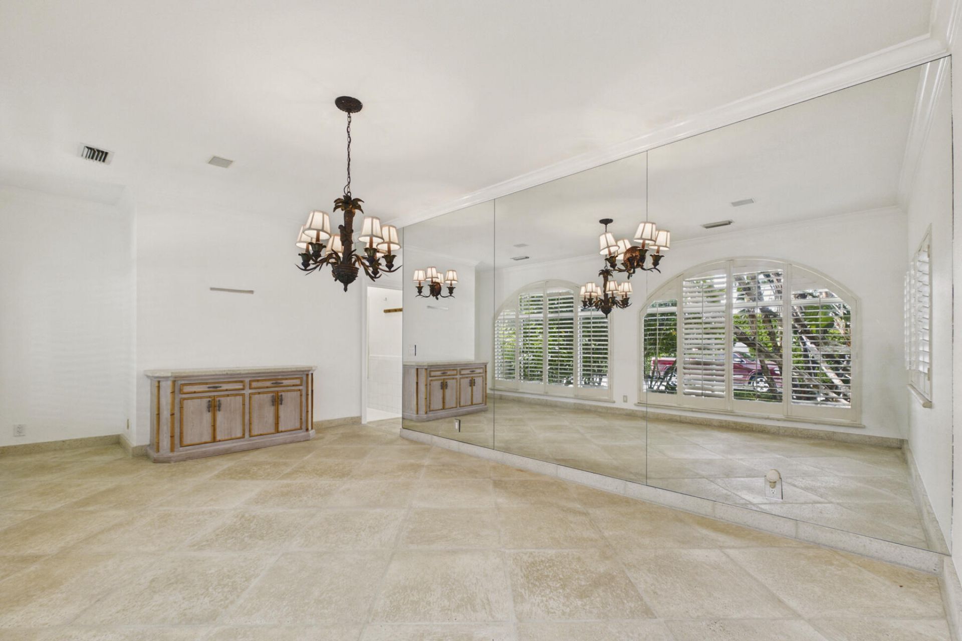 107 Flagler Promenade S, West Palm Beach, FL 33405 Photo