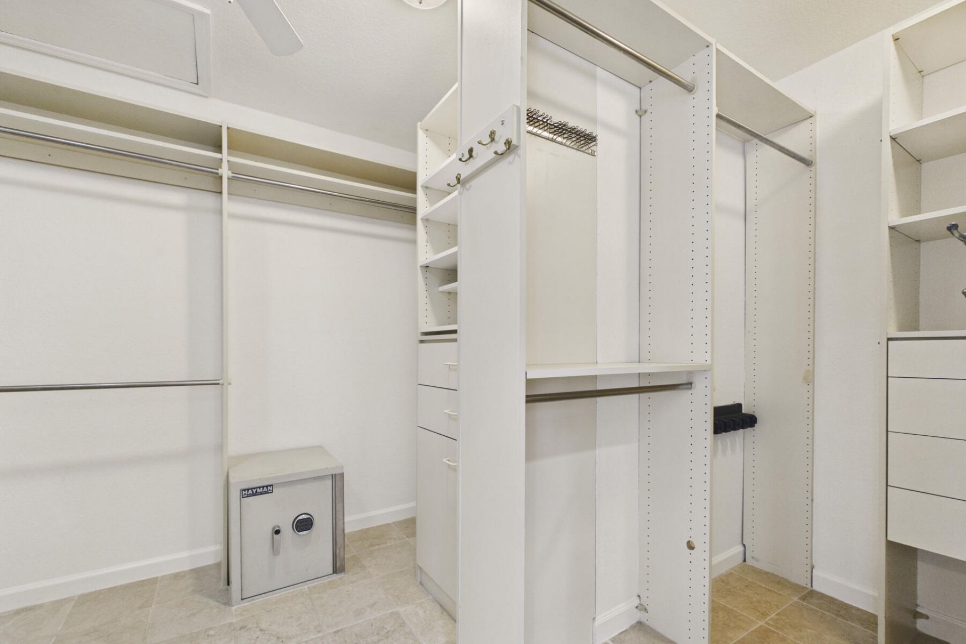 107 Flagler Promenade S, West Palm Beach, FL 33405 Photo