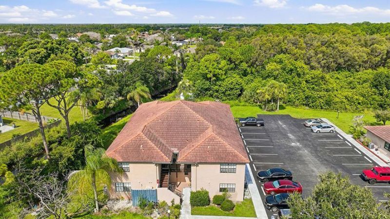 2480 SE Garden Terrace, Unit 507, Port Saint Lucie, FL 34952 Photo