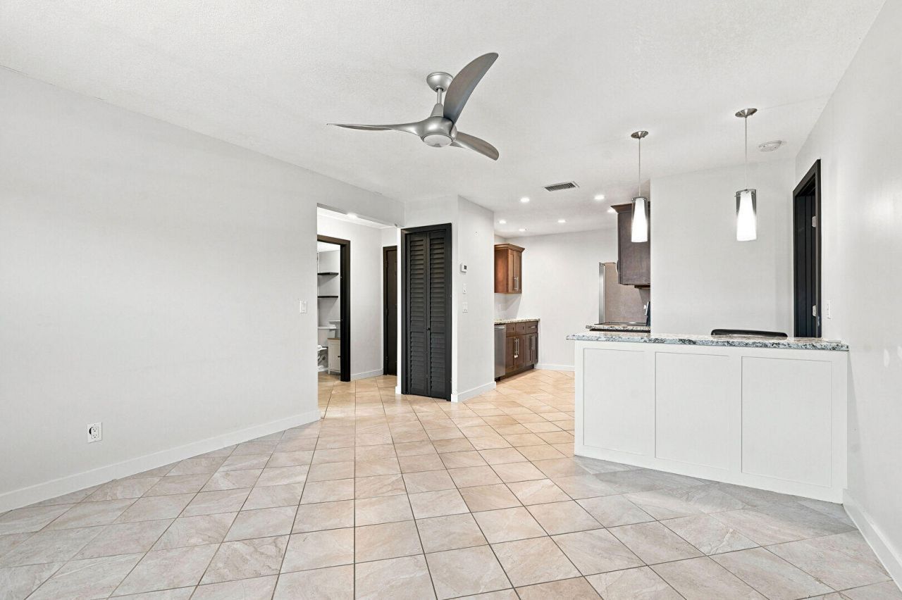 2480 SE Garden Terrace, Unit 507, Port Saint Lucie, FL 34952 Photo
