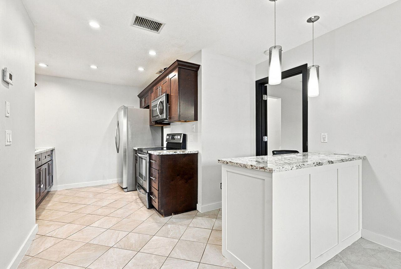 2480 SE Garden Terrace, Unit 507, Port Saint Lucie, FL 34952 Photo