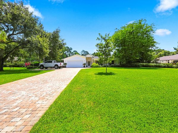 10142 Trailwood Circle, Jupiter, FL 33478