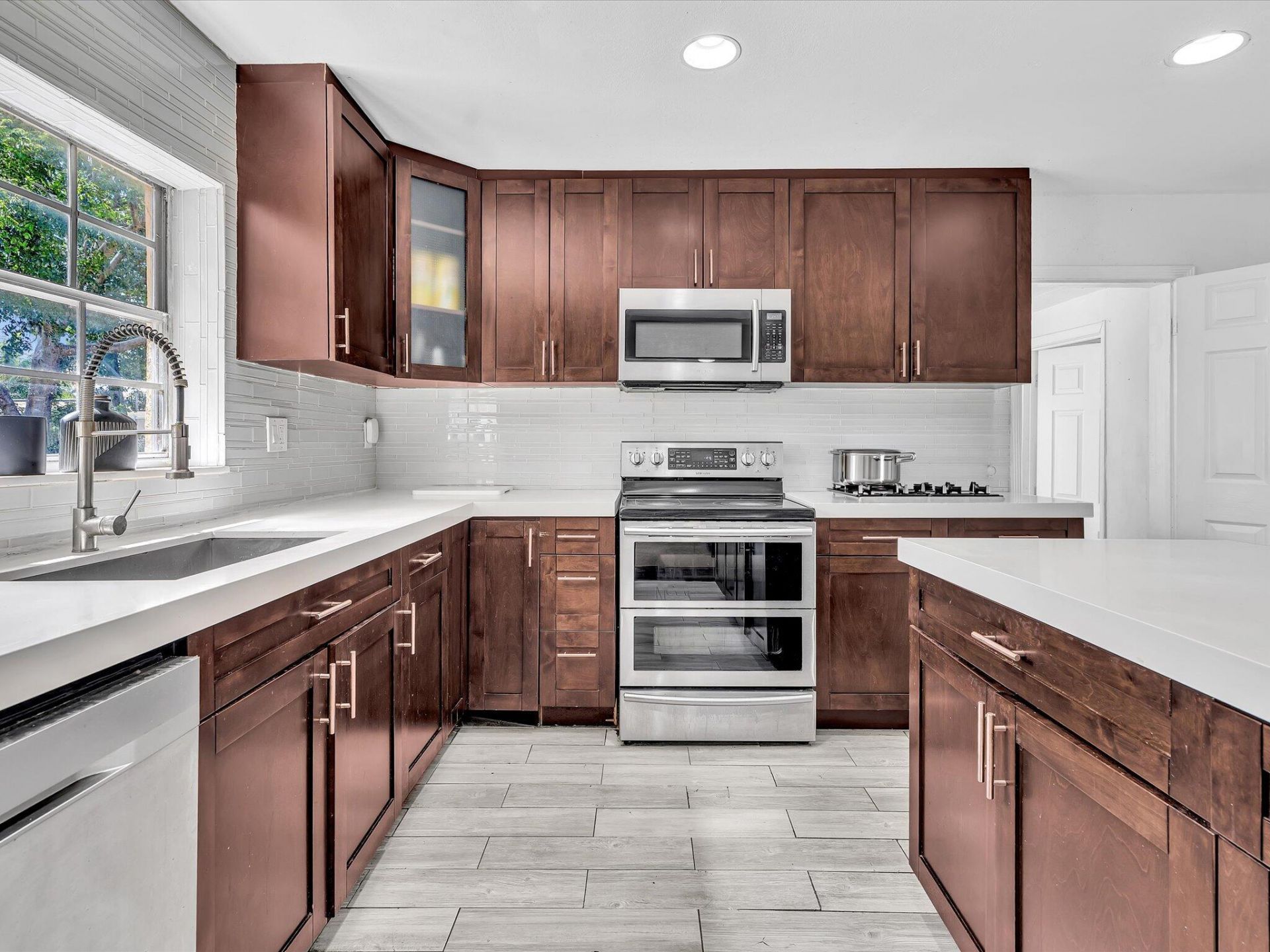 4400 W Broward Boulevard, Plantation, FL 33317 Photo