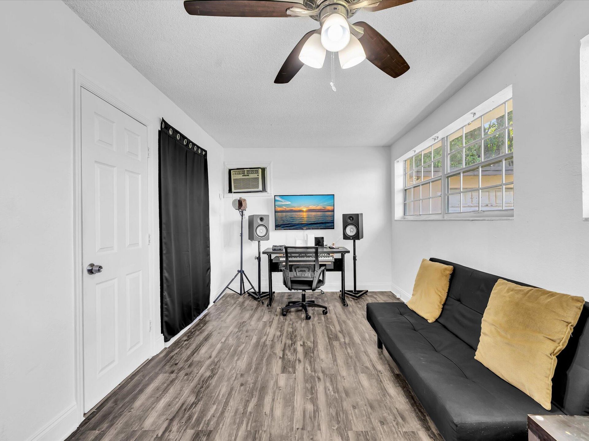 4400 W Broward Boulevard, Plantation, FL 33317 Photo