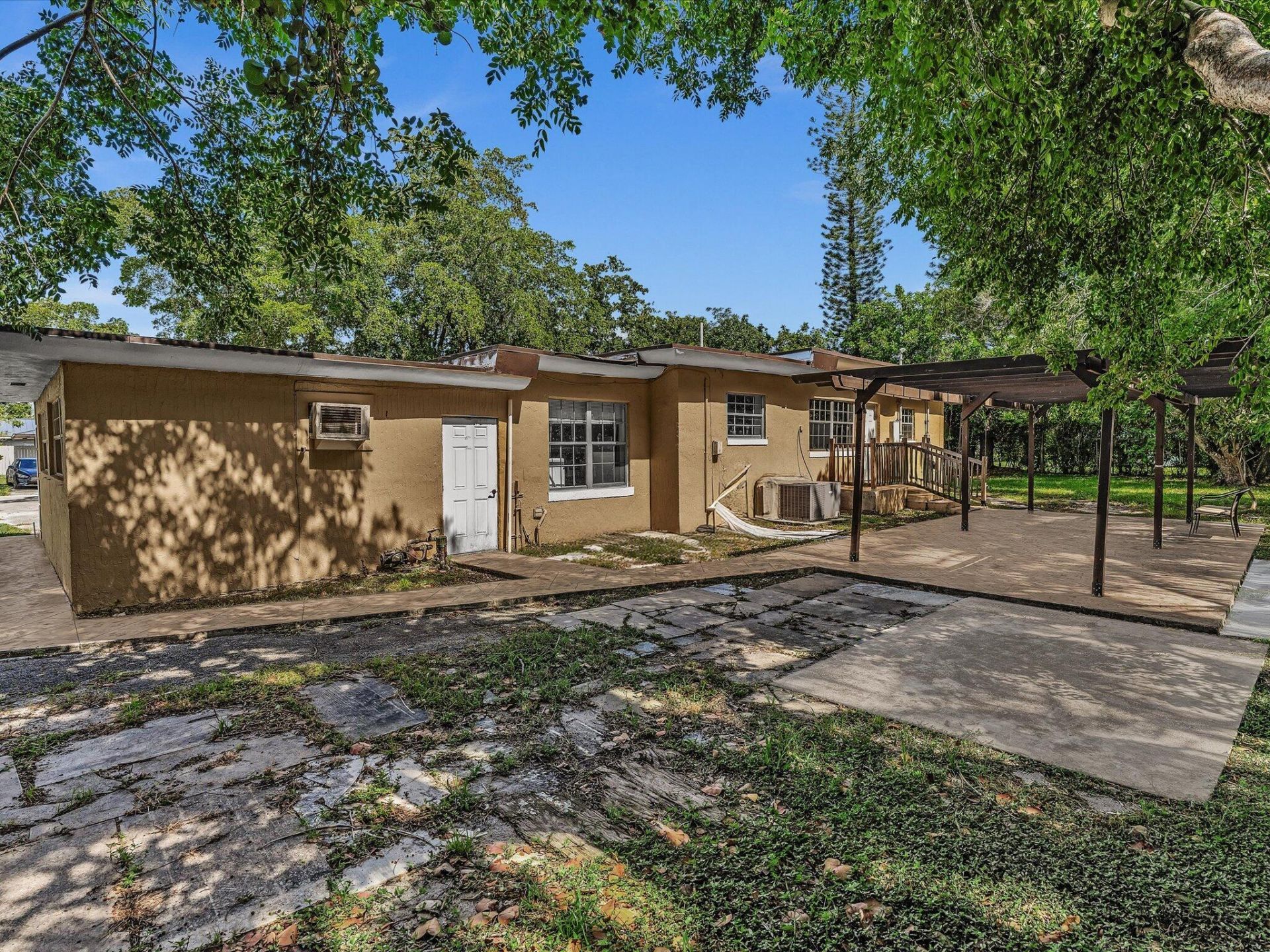 4400 W Broward Boulevard, Plantation, FL 33317 Photo