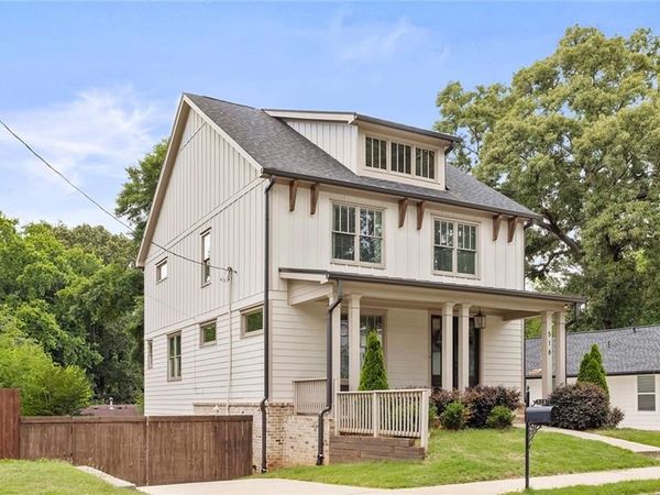 518 Oak Drive , Atlanta, GA 30354
