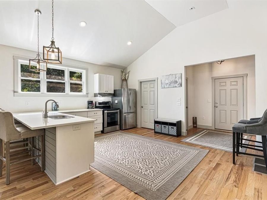 Property Image 102