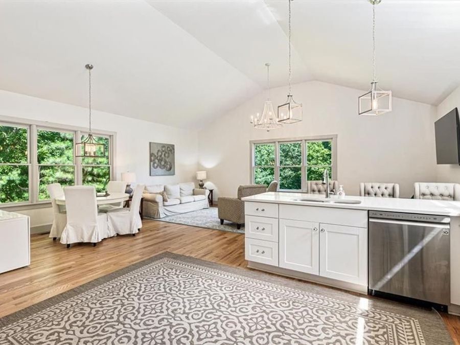 Property Image 103