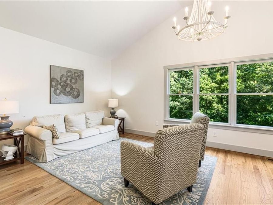 Property Image 105
