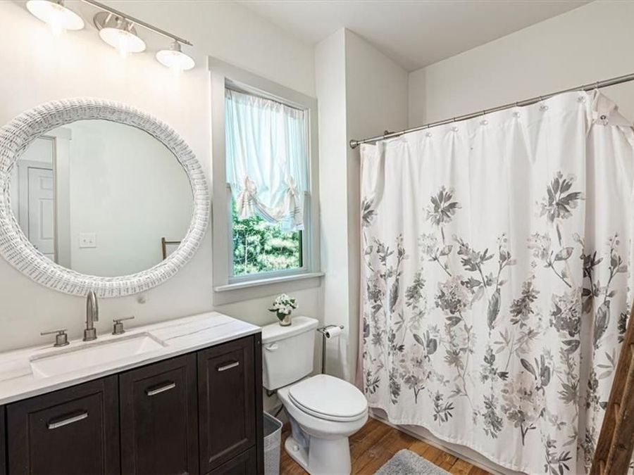 Property Image 108