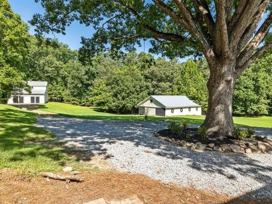 Property Image 93