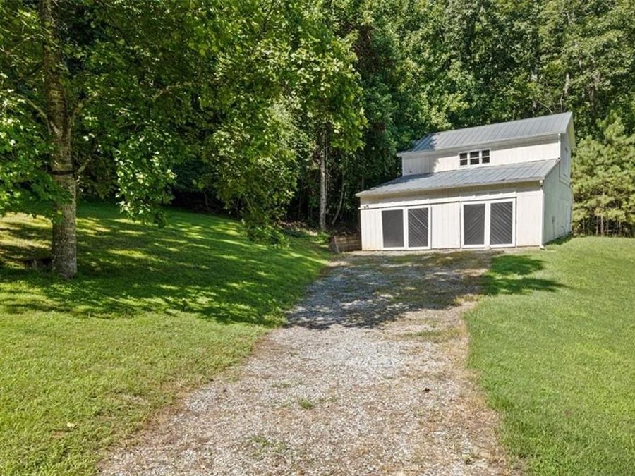 Property Image 95