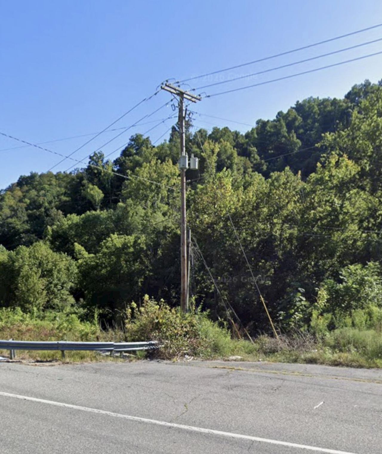 0000 Kentucky 40 , Paintsville, KY 41240