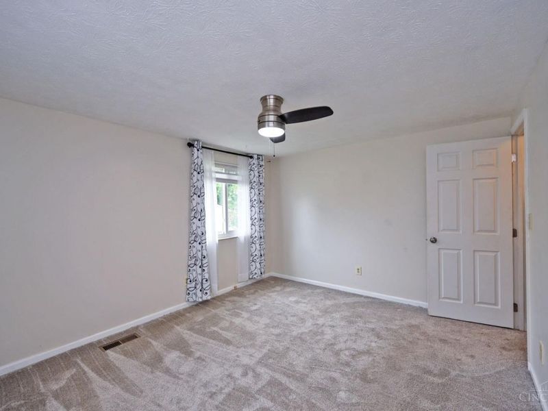 689 Redwood Court, Union Twp, OH 45244 Photo 17