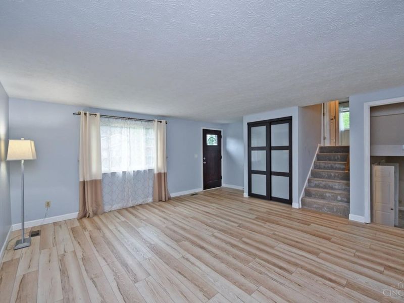 689 Redwood Court, Union Twp, OH 45244 Photo 6