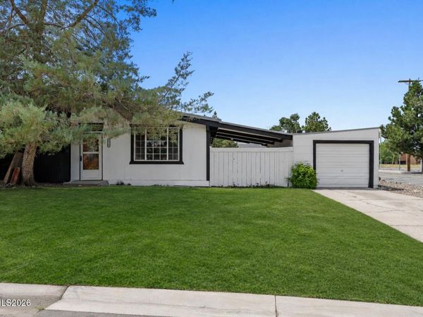 11793 Green Mountain Street, Reno, NV 89506
