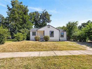1212 E Ramsey Avenue, Fort Worth, TX 76104
