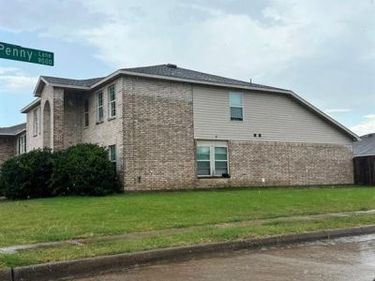 9100 Troy Drive, Fort Worth, TX 76123