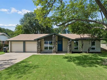 4725 Saint Lawrence Road, Fort Worth, TX 76103
