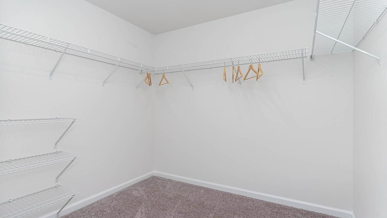 622 Strawberry Field Way  Photo 15