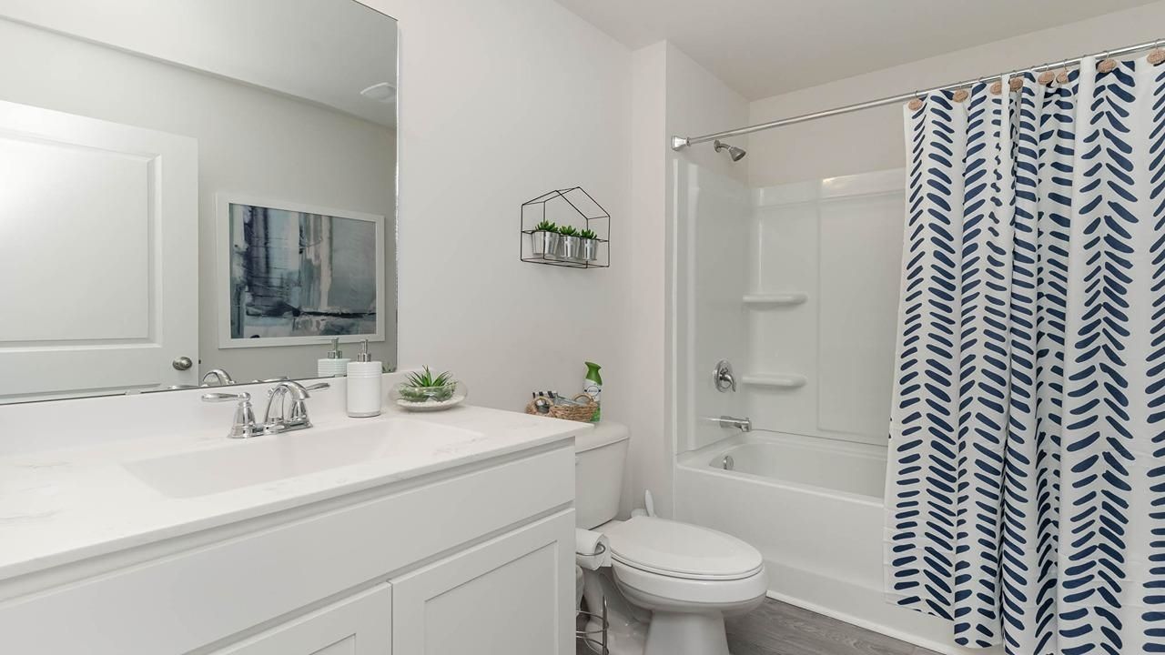 622 Strawberry Field Way  Photo 18