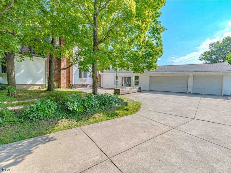 4321 Nichols Road, Medina, OH 44256 Photo 2