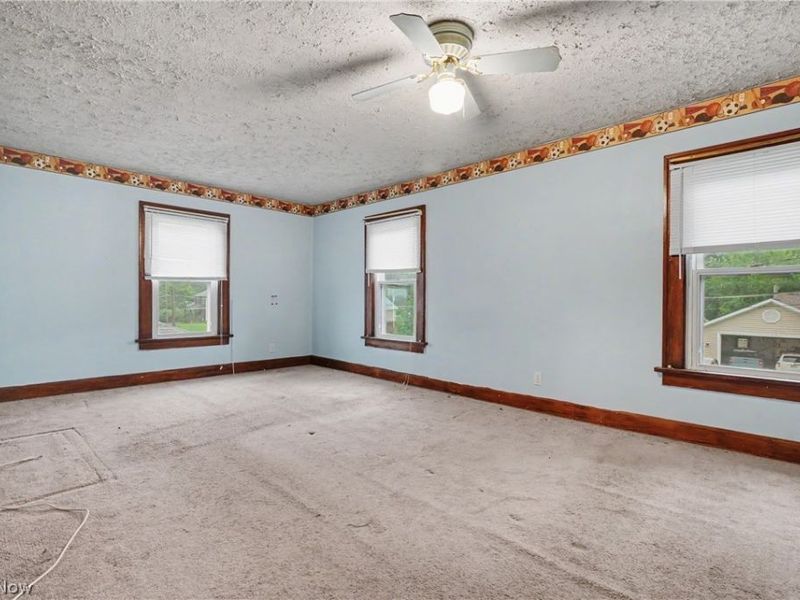 18091 Derr Avenue, Beloit, OH 44609 Photo 15