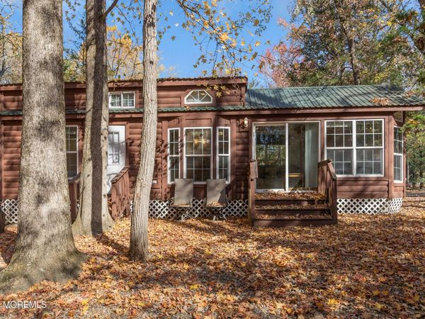 724 Monmouth Road, Unit 40, Cream Ridge, NJ 08514