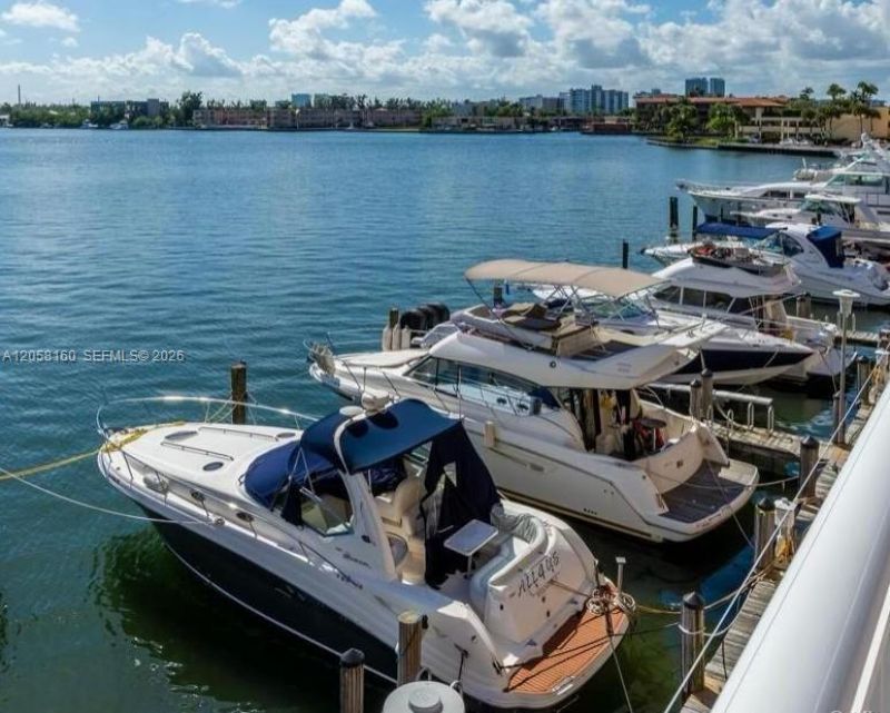 250 174th St , Unit 2102, Sunny Isles Beach, FL 33160 Photo