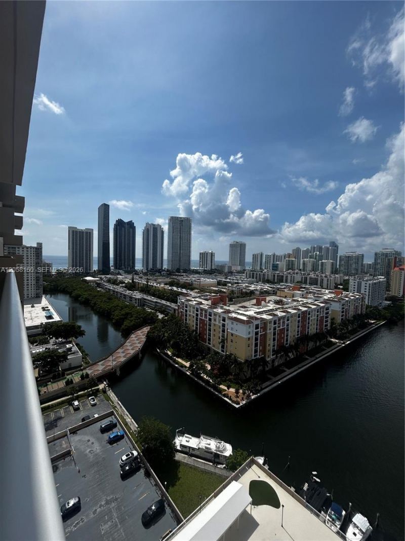 250 174th St , Unit 2102, Sunny Isles Beach, FL 33160 Photo
