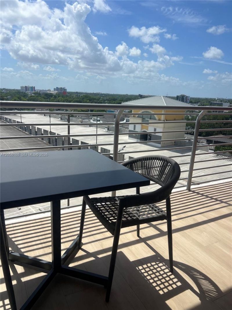 90 NE 32 , Unit 821, Miami, FL 33137 Photo