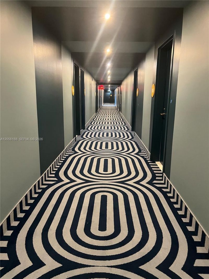 90 NE 32 , Unit 821, Miami, FL 33137 Photo
