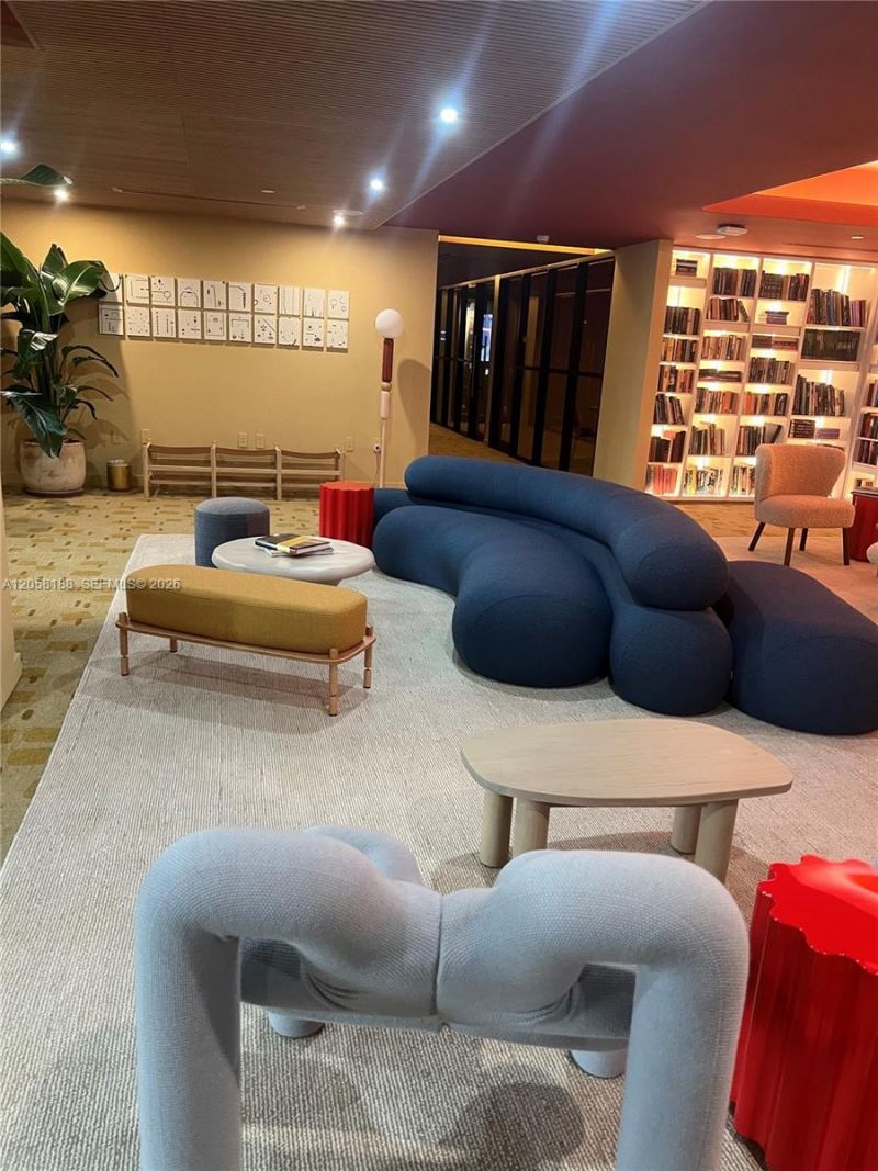 90 NE 32 , Unit 821, Miami, FL 33137 Photo
