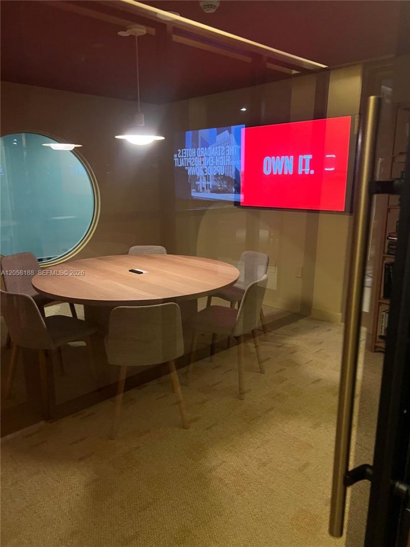 90 NE 32 , Unit 821, Miami, FL 33137 Photo