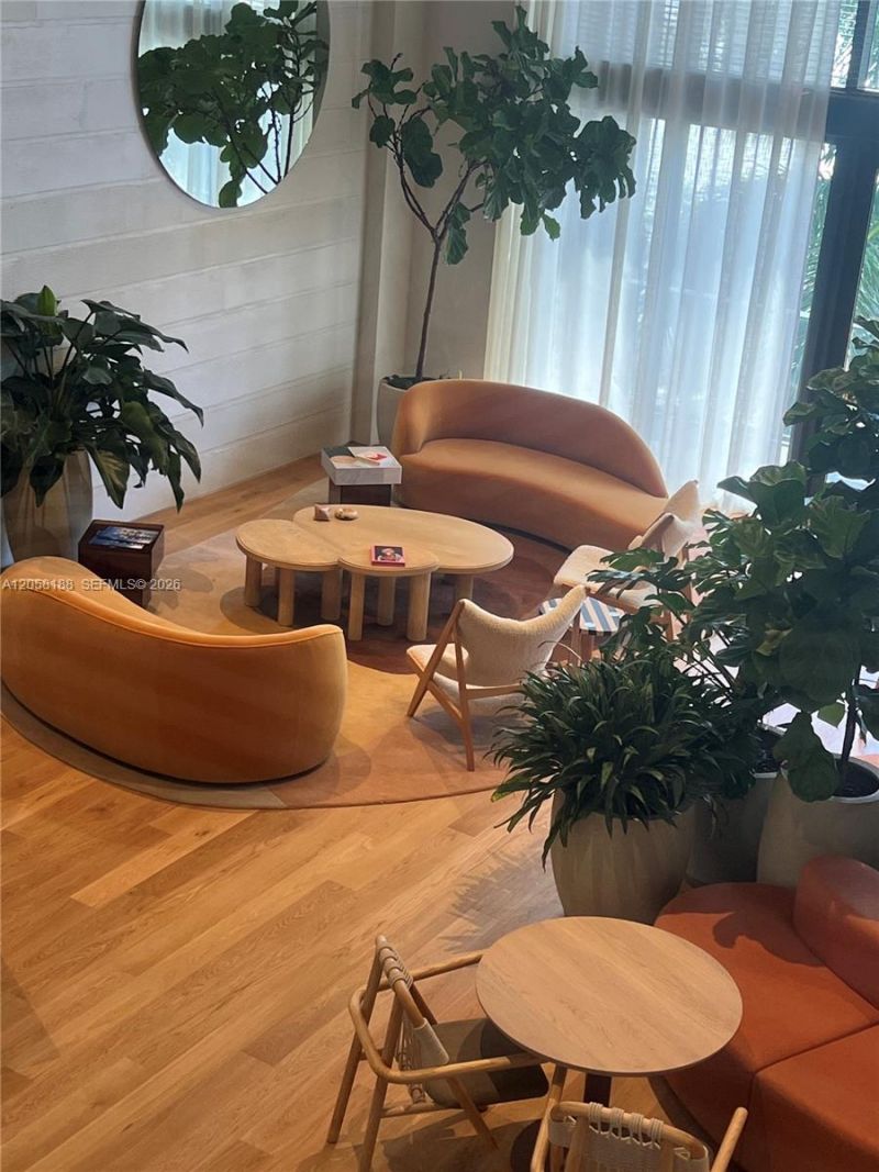 90 NE 32 , Unit 821, Miami, FL 33137 Photo