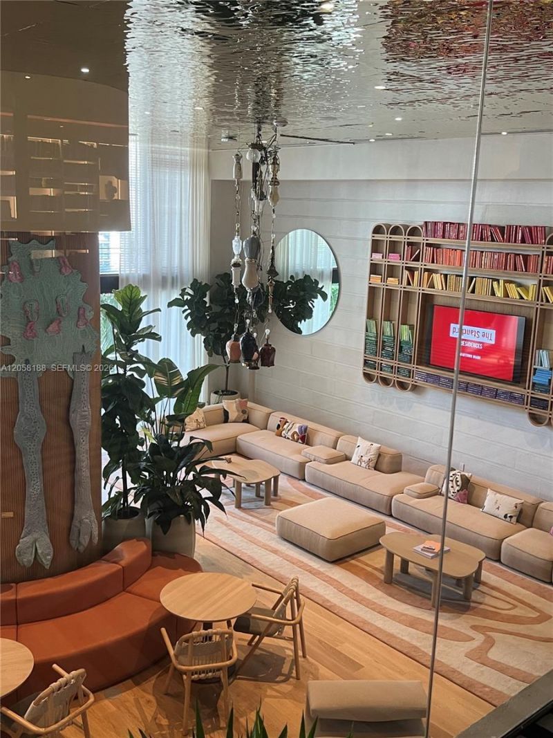 90 NE 32 , Unit 821, Miami, FL 33137 Photo