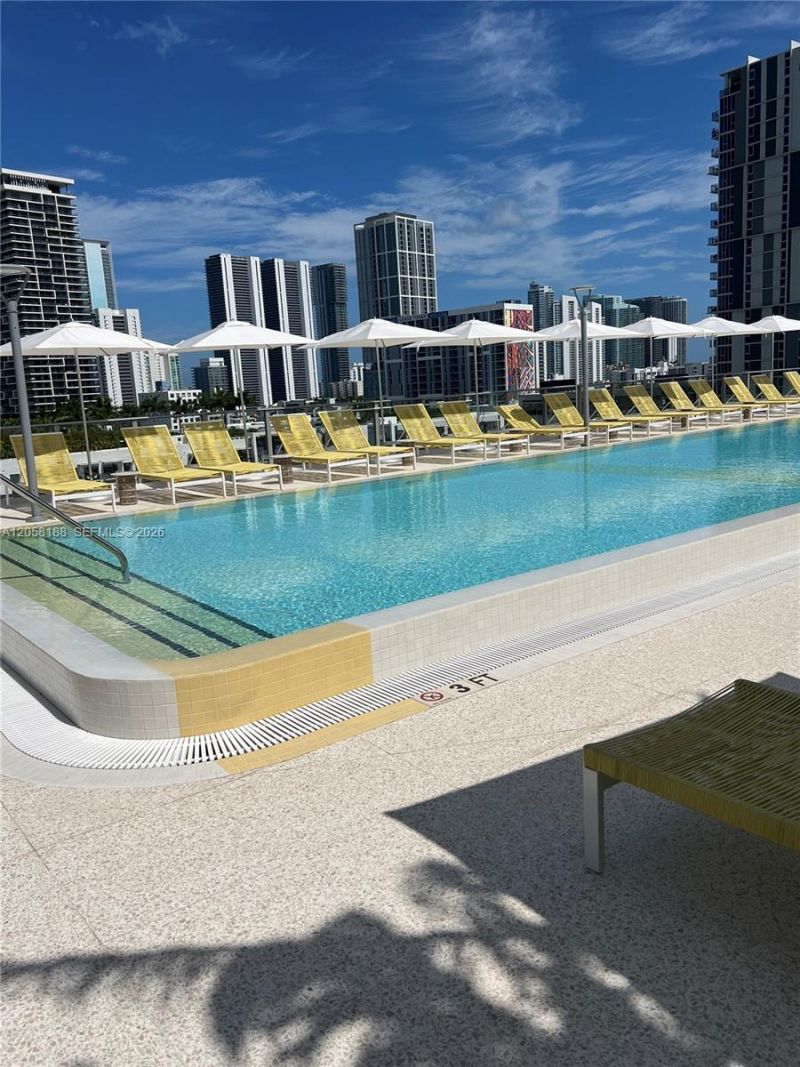 90 NE 32 , Unit 821, Miami, FL 33137 Photo