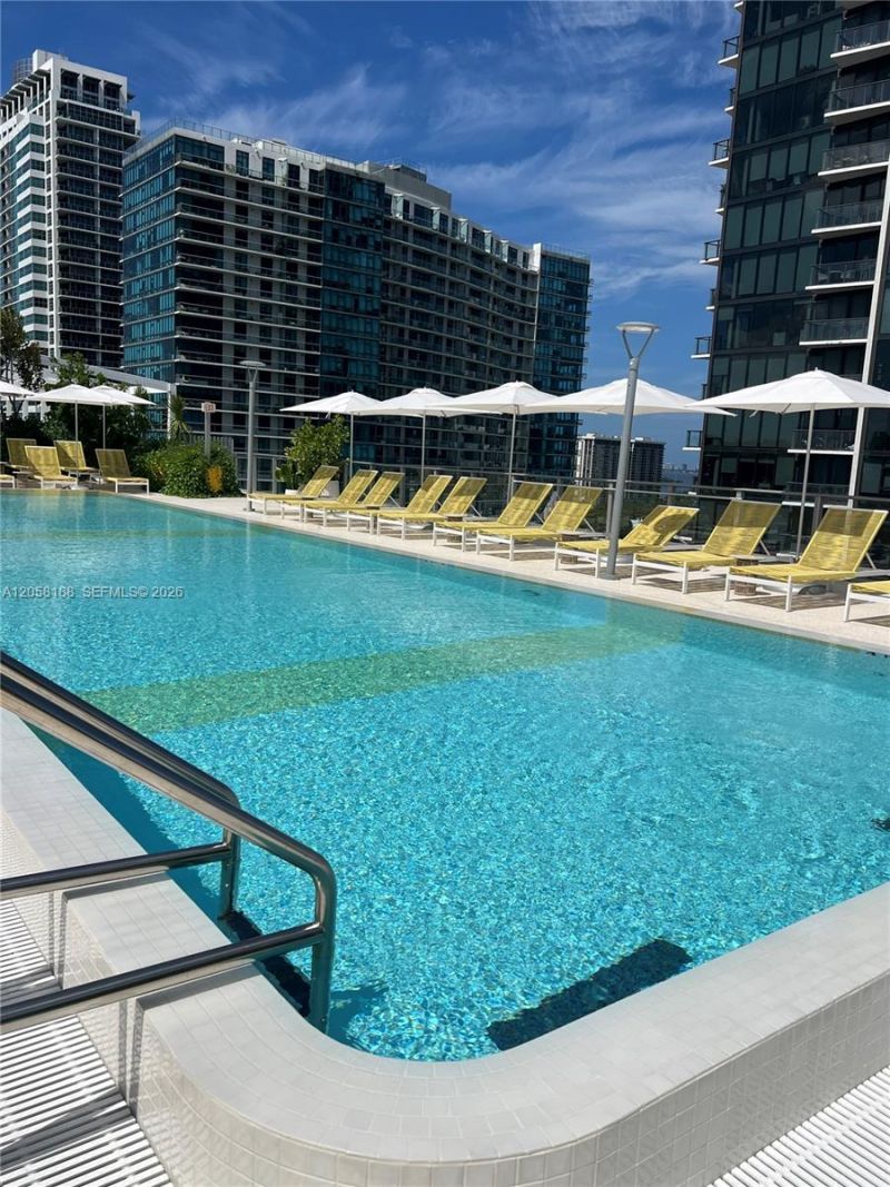 90 NE 32 , Unit 821, Miami, FL 33137 Photo