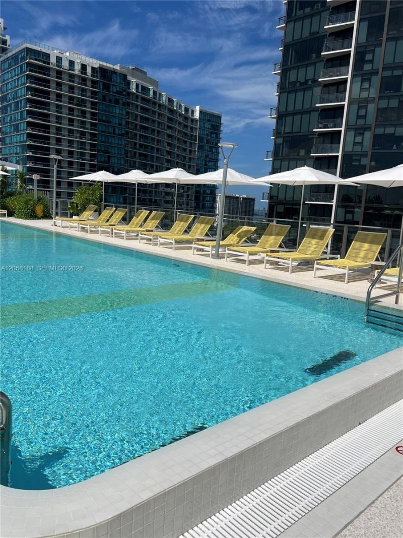 90 NE 32 , Unit 821, Miami, FL 33137 Photo