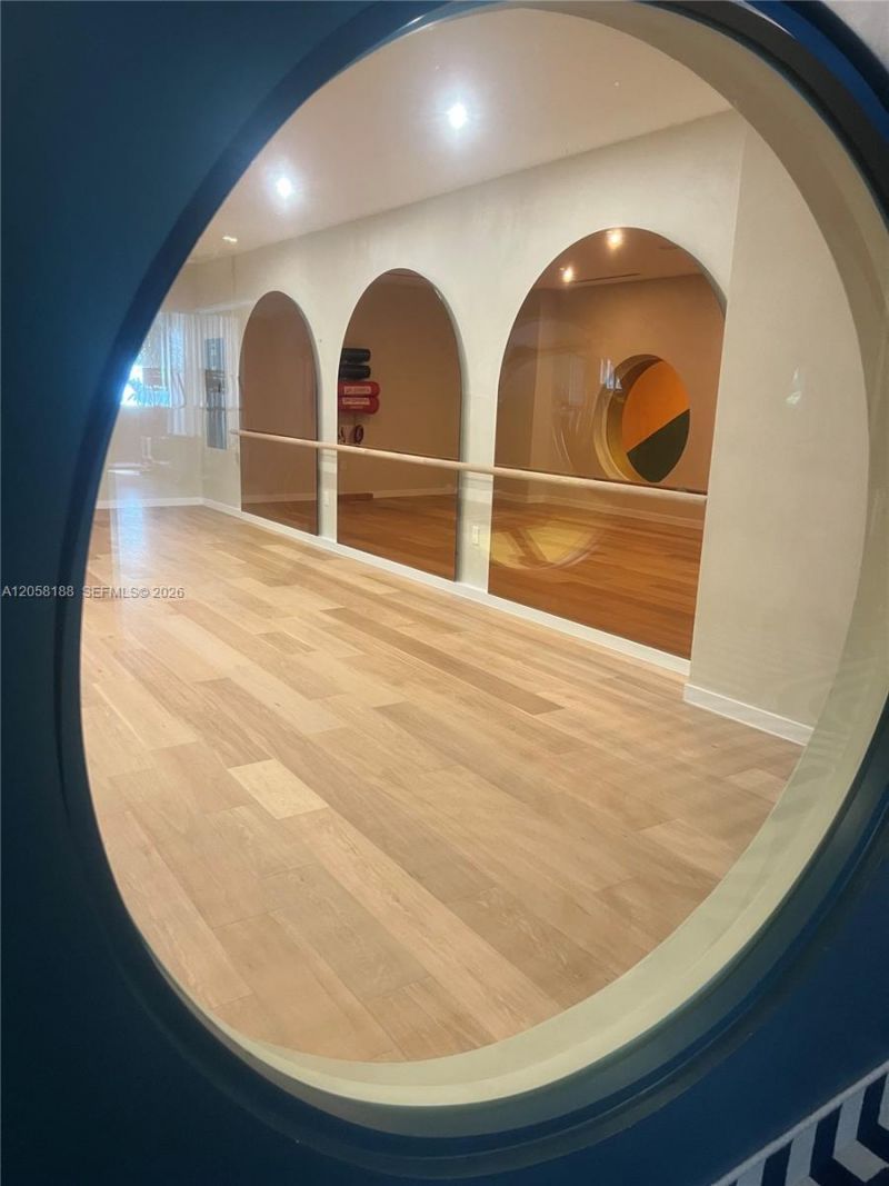 90 NE 32 , Unit 821, Miami, FL 33137 Photo