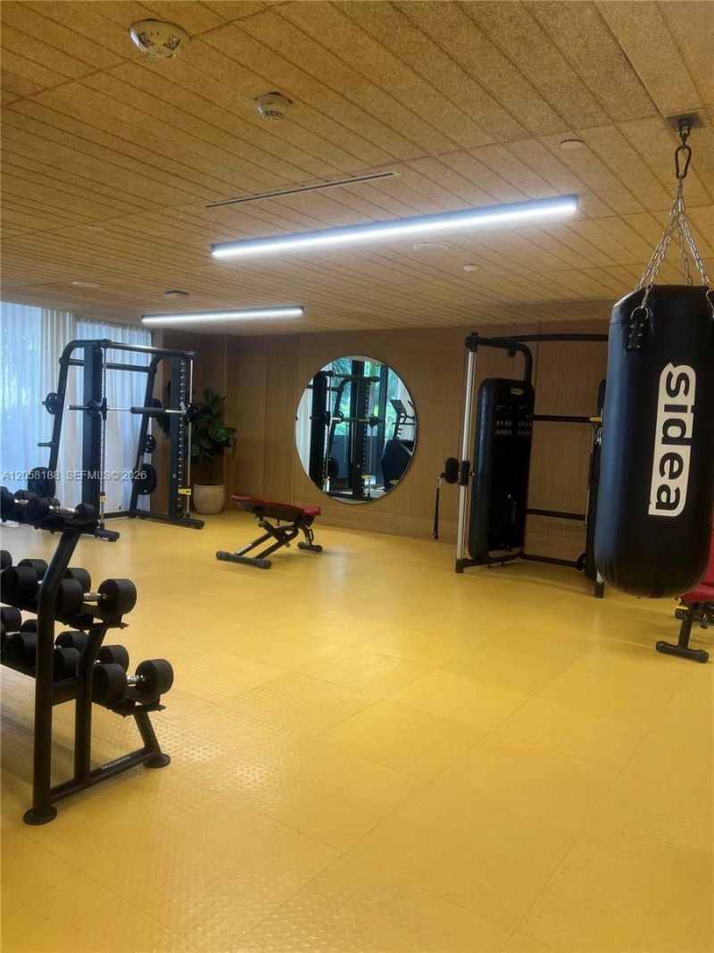90 NE 32 , Unit 821, Miami, FL 33137 Photo