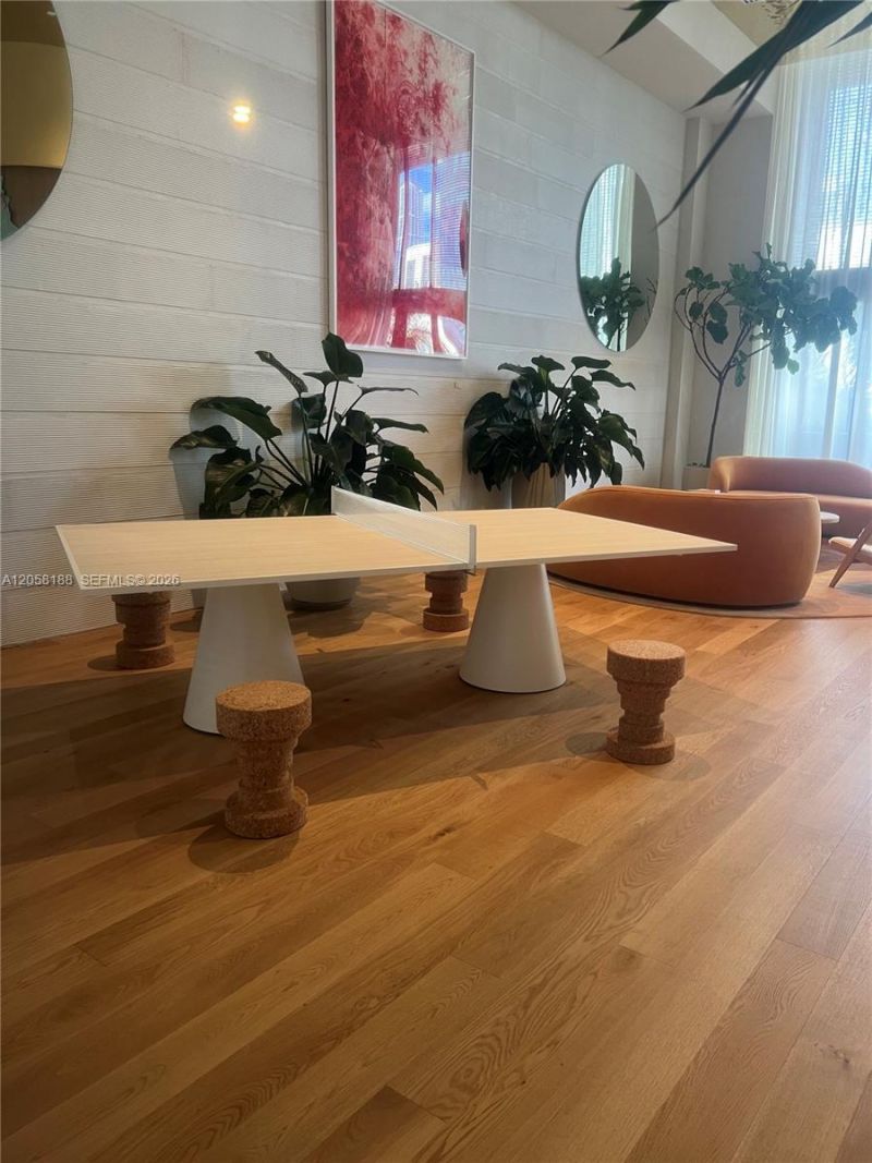 90 NE 32 , Unit 821, Miami, FL 33137 Photo