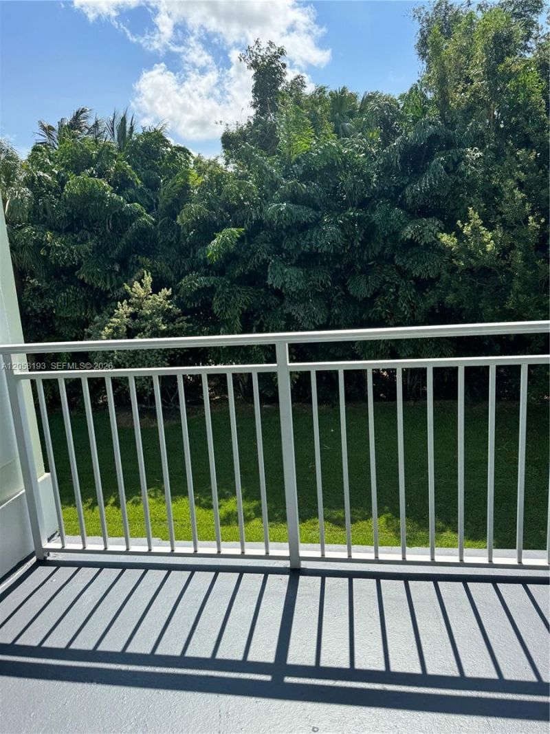 5300 NW 87th Ave , Unit 911, Doral, FL 33178 Photo