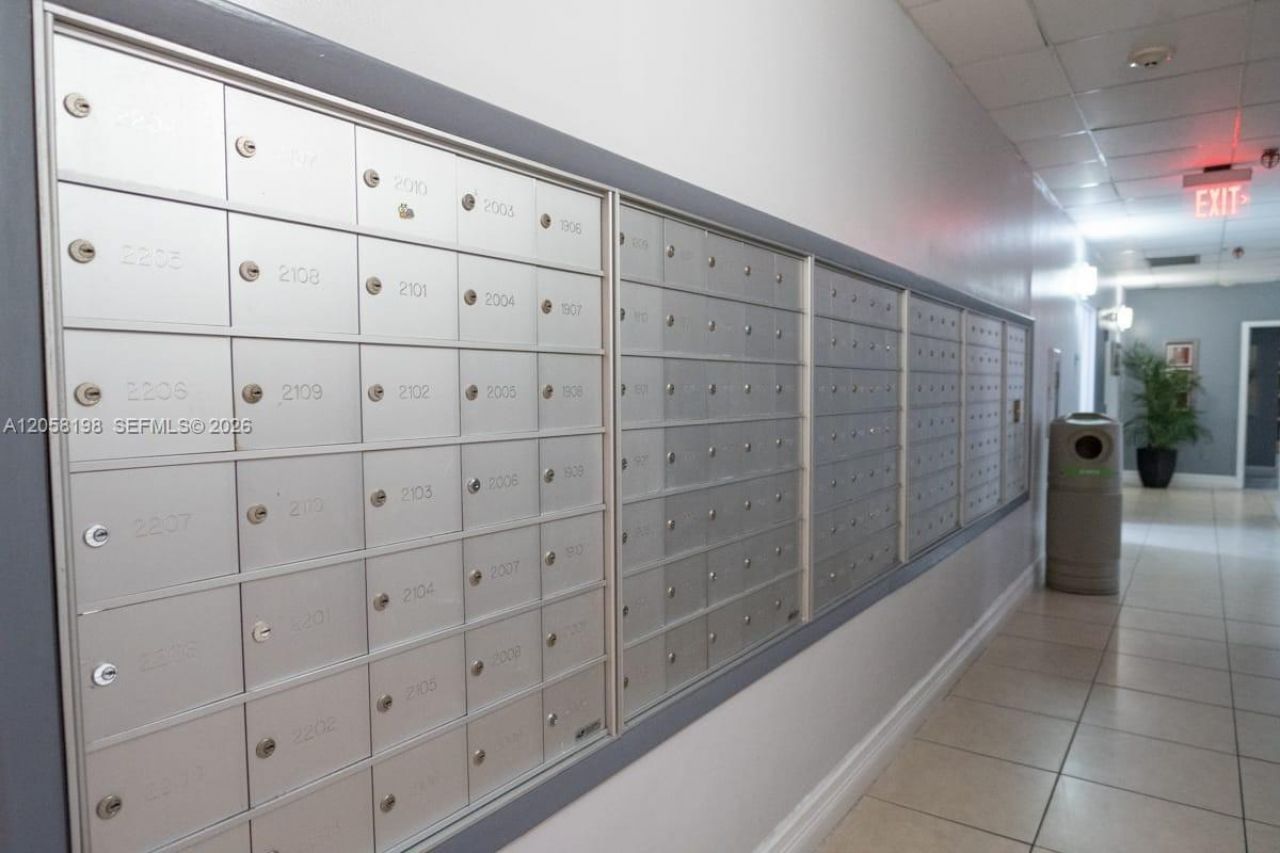 800 N Miami Ave, Unit E-1610, Miami, FL 33136 Photo