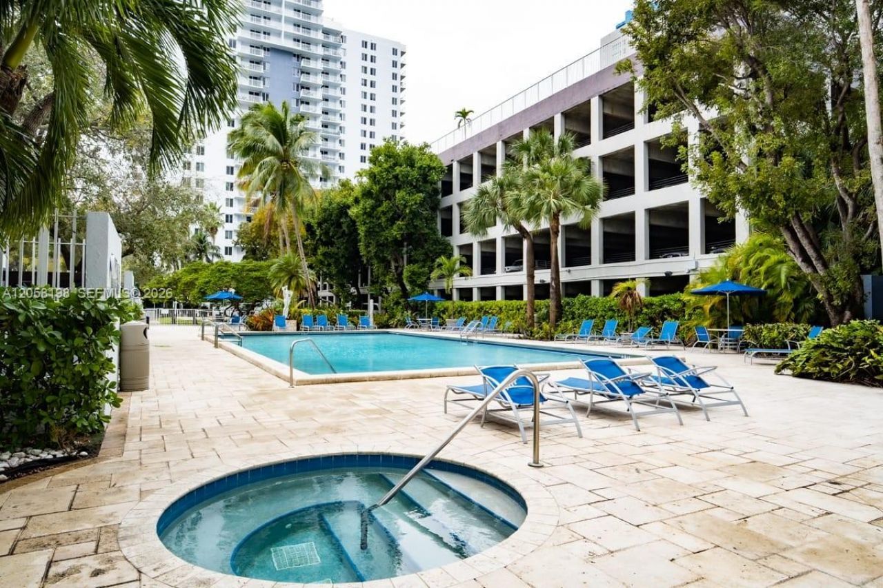 800 N Miami Ave, Unit E-1610, Miami, FL 33136 Photo
