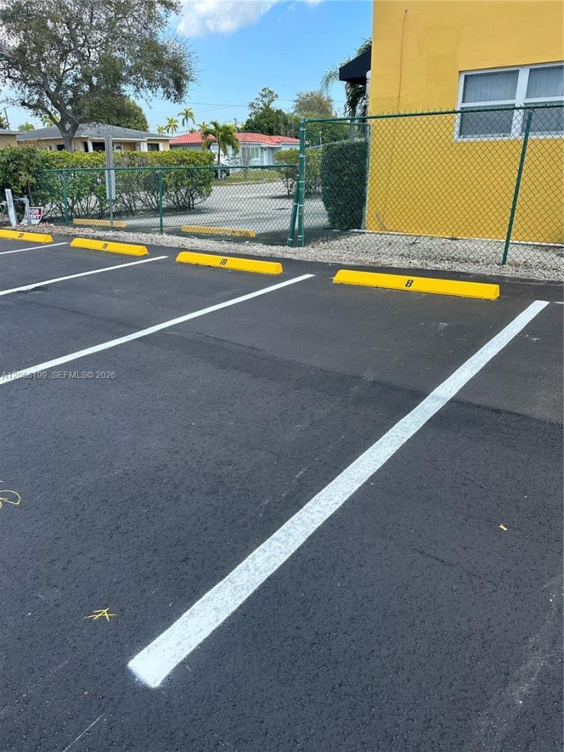 2826 Van Buren St , Unit 8, Hollywood, FL 33020 Photo